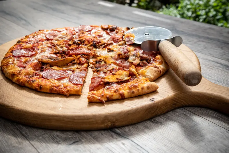 15-Inch Round Pizza Board (38 Cm Wood Serving Platter) 1
