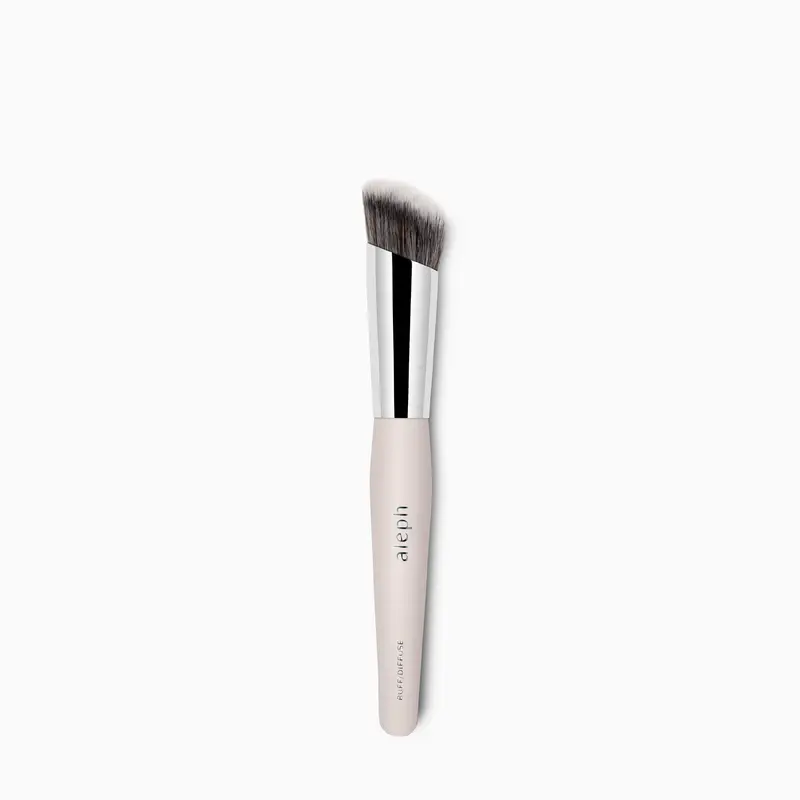 Aleph Buff & Diffuse Dual-Use Makeup Brush 1