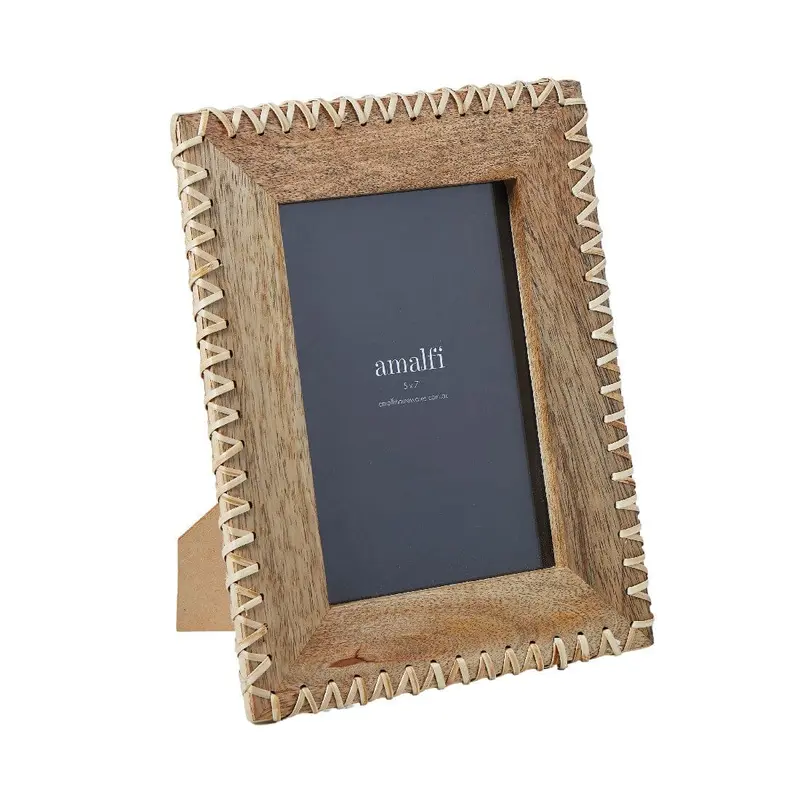Amalfi Natural Rattan Photo Frame – 5X7 Inch (22 X 17 Cm) Wall Or Table Display 1